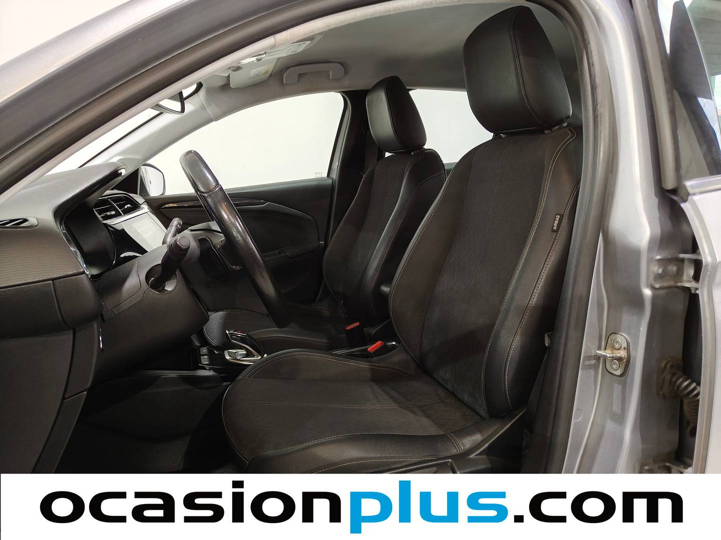 Foto asientos delanteros Opel Corsa Opel Corsa 1.2 Turbo XHL Elegance Auto  (100 CV)