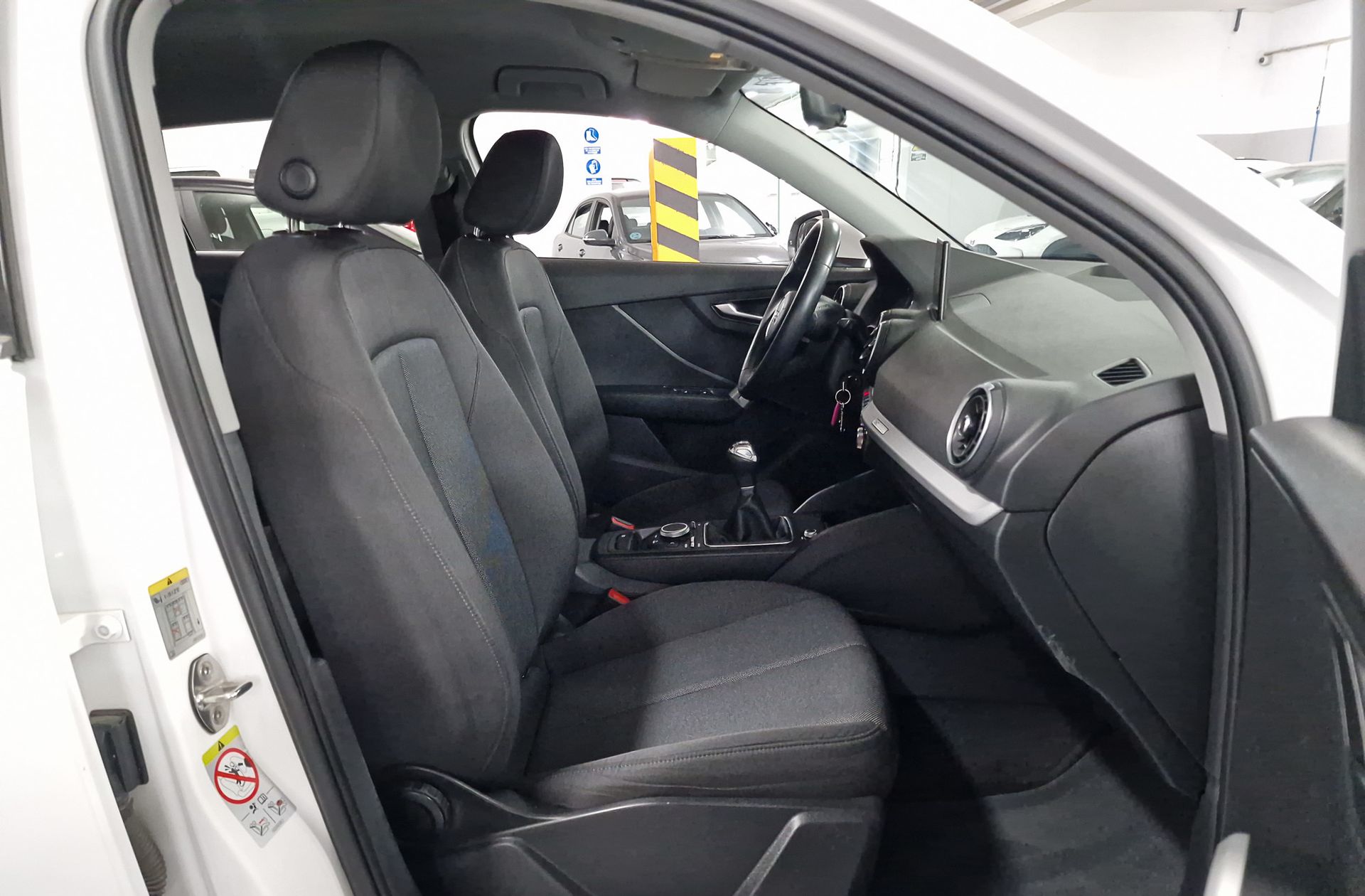 Audi Q2 30 TDI - foto 19