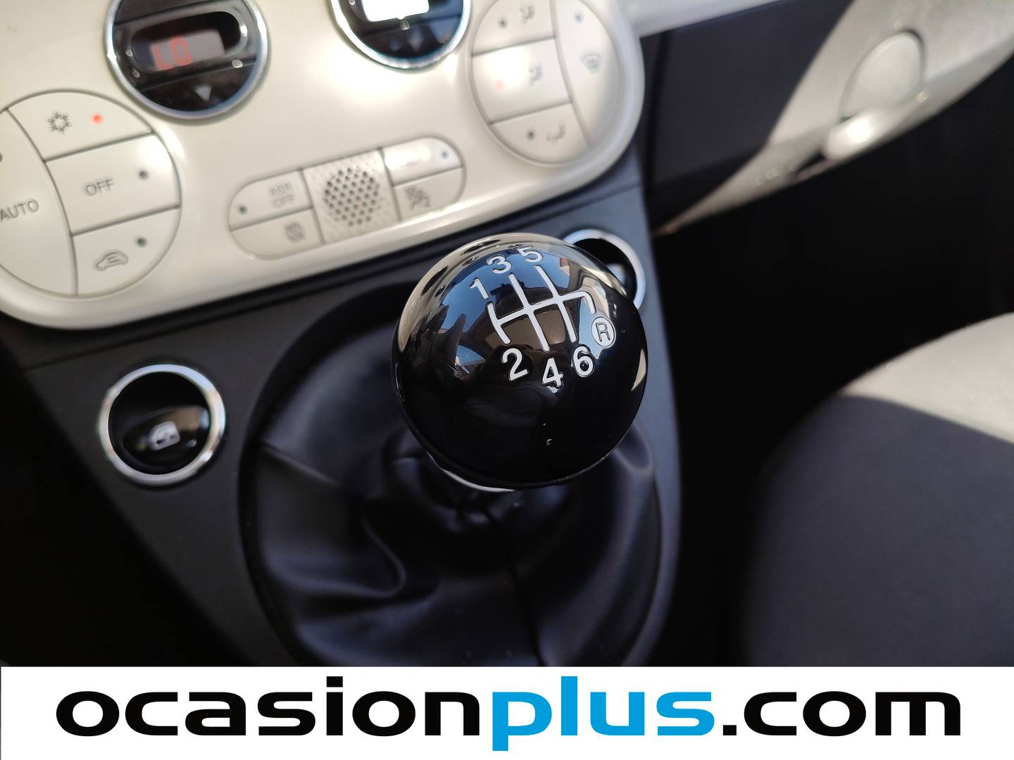 Fiat 500 Fiat 500 1.0 Hybrid Dolcevita (70 CV) de segunda mano