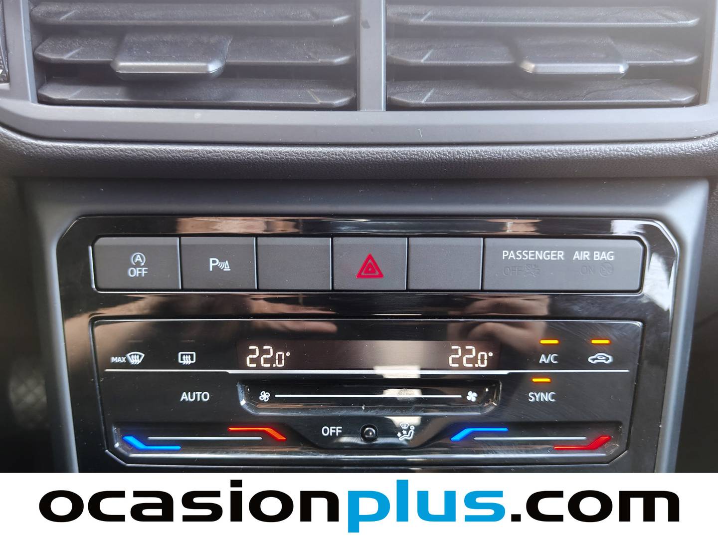 Foto Volkswagen T-Cross Volkswagen T-Cross Advance 1.0 TSI  (110 CV) DSG