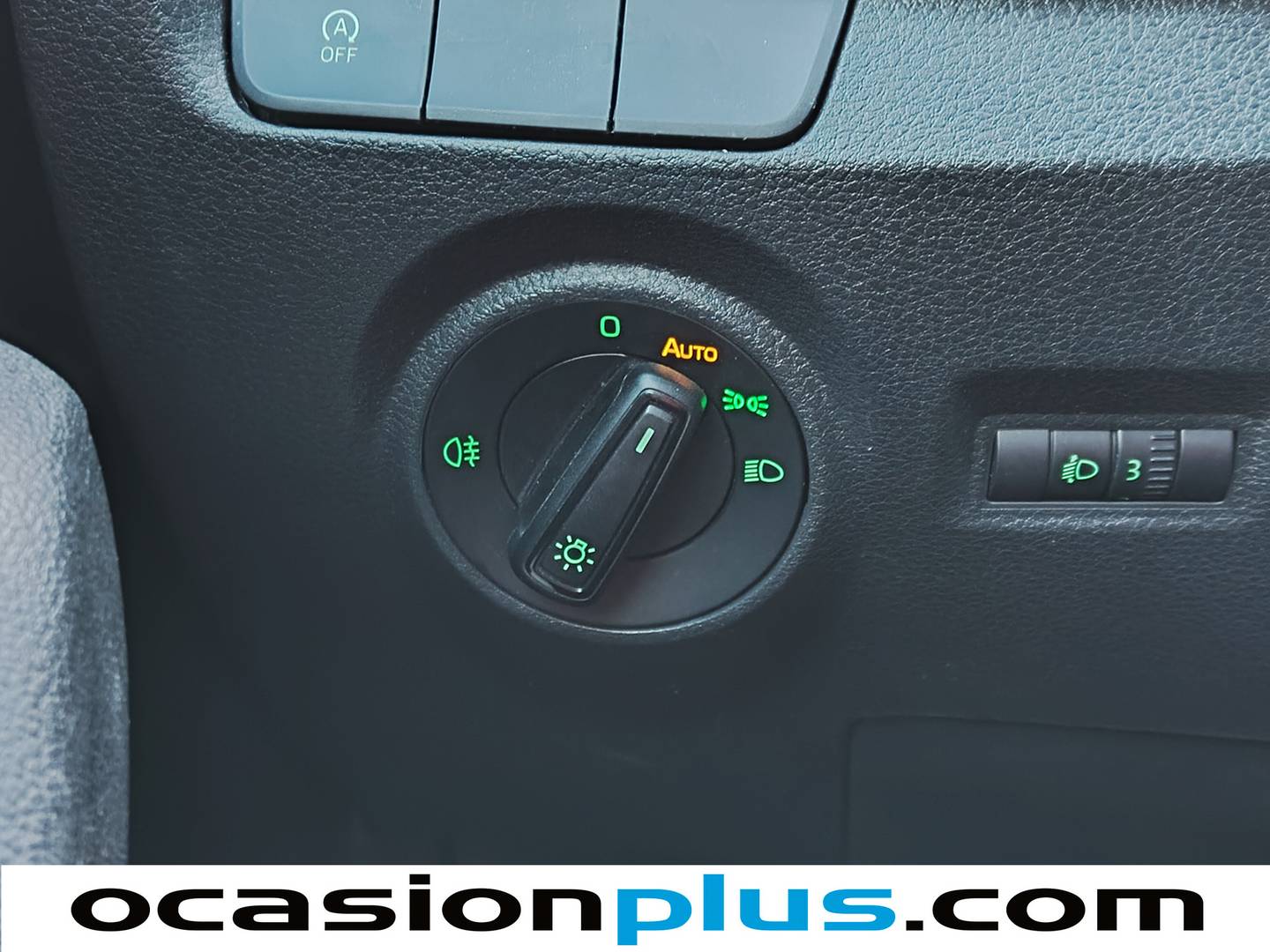 Skoda Fabia Skoda Fabia 1.0 TSI Like DSG (110 CV) de segunda mano