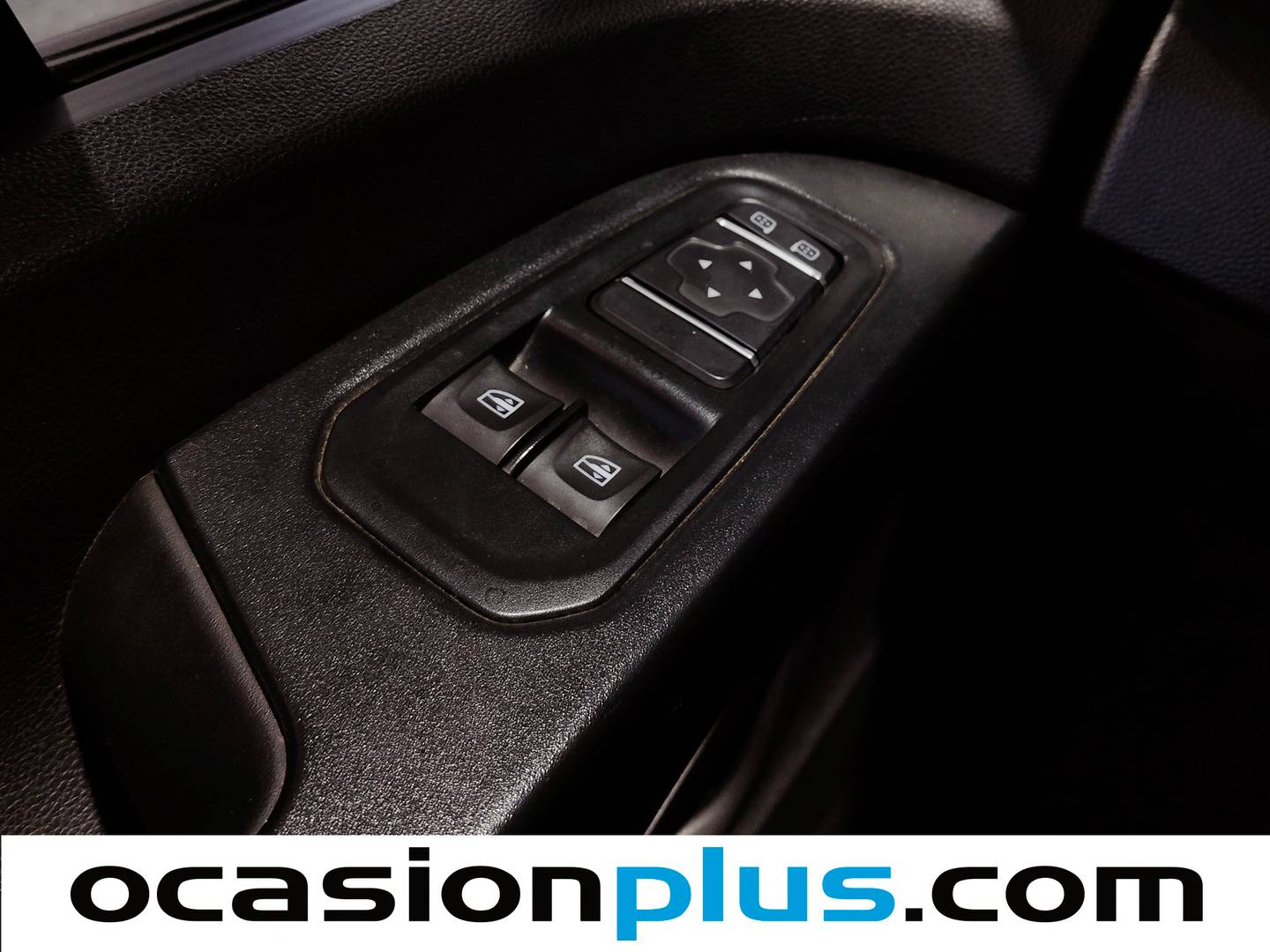 Nissan Primastar Nissan Primastar Combi 2.0 dCi Comfort L2H1 1T (150 CV) 9 Plazas km 0