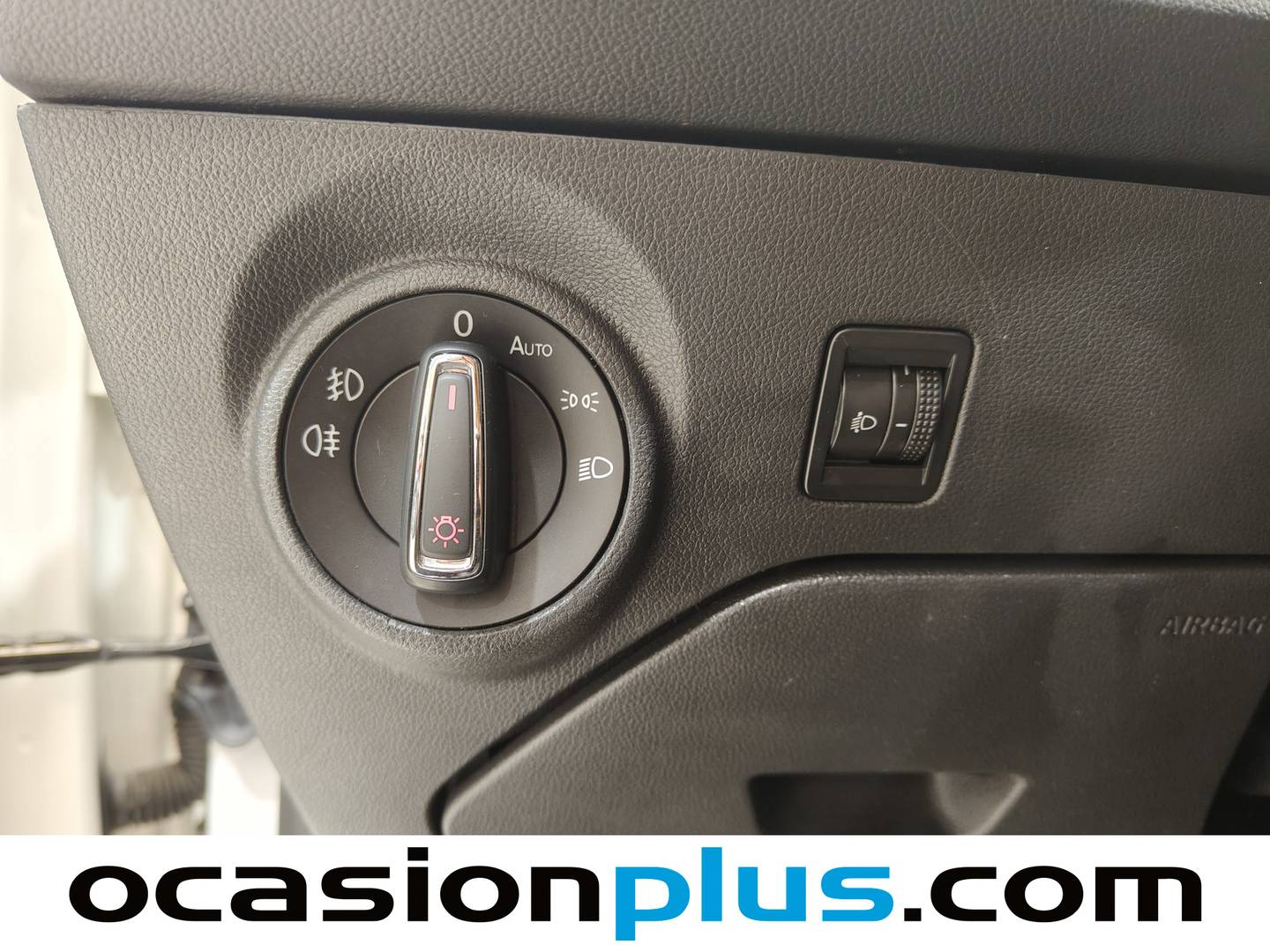 Foto Seat León SEAT León Xperience 2.0 TDI S&S X-perience 4Drive DSG (150 CV)