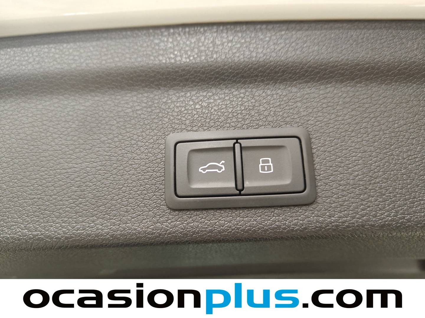 Foto Audi Q3 Sportback Audi Q3 Sportback Sportback Black line 40 TDI quattro (200 CV) S tronic Pack S-Line