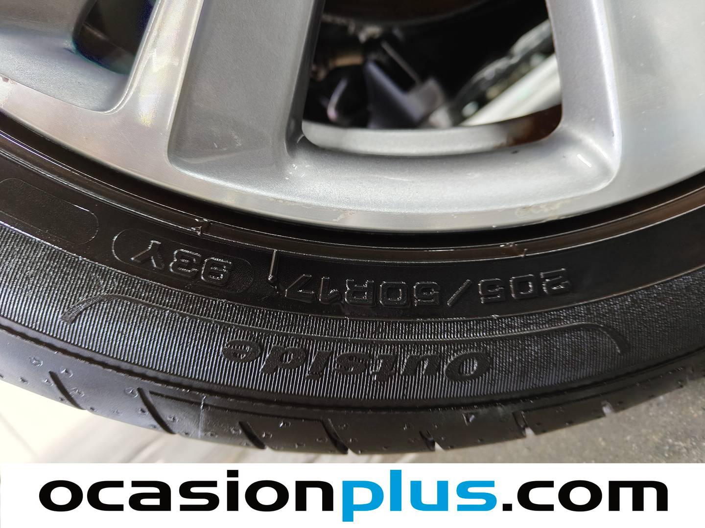 Foto Peugeot 2008 Peugeot 2008 BlueHDi 120 S&S Allure (120 CV)