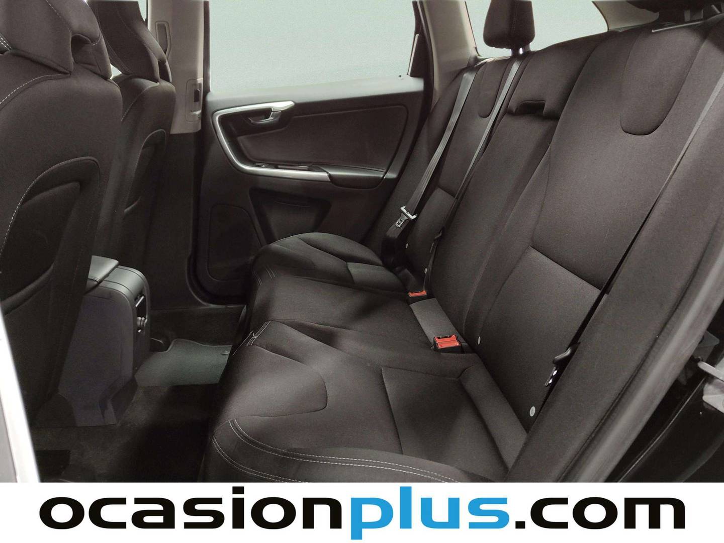 Foto asientos traseros Volvo XC60 Volvo XC60 D3 Kinetic (150 CV)