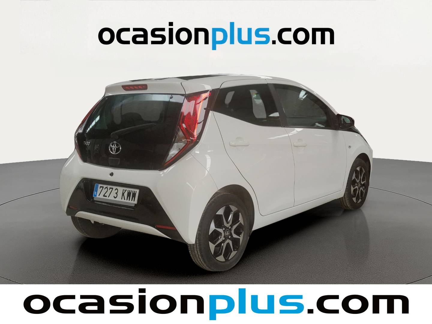 Foto trasera Toyota Aygo Toyota Aygo 1.0 VVT-i x-clusiv (72 CV) derecha