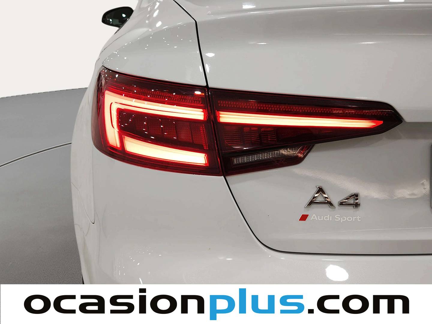 Paquetes del Audi A4 Audi A4 design edition 2.0 TDI quattro (150 CV) S tronic