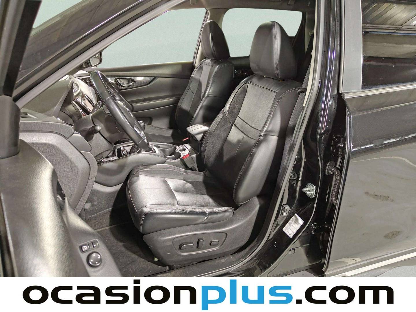 Foto asientos delanteros Nissan X-TRAIL Nissan X-Trail dCi 150 Tekna 4x2 (150 CV)