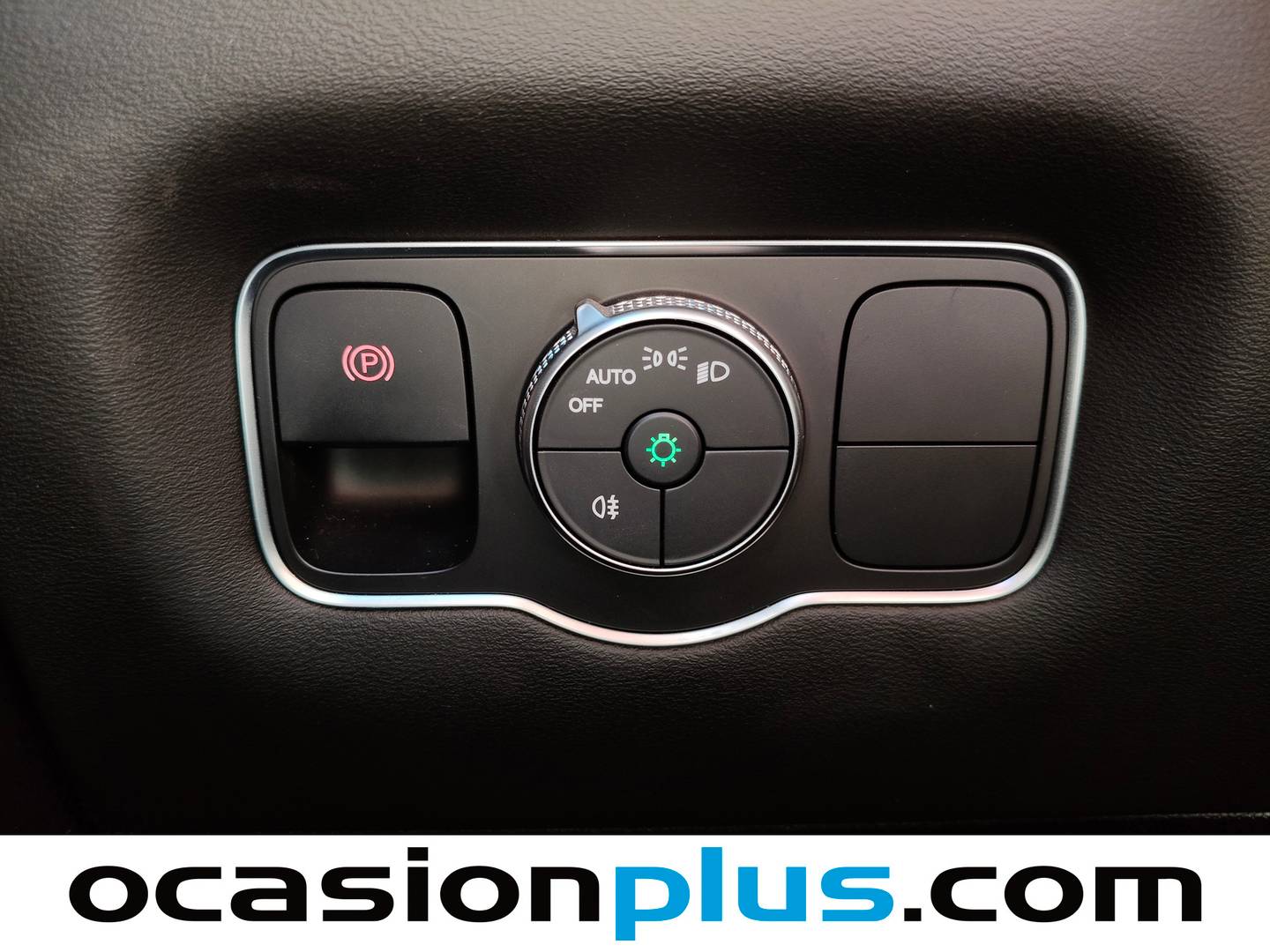 EBRO S800 EBRO S800 1.6 TGDI Premium DCT (147 CV) 7 Plazas seminuevo