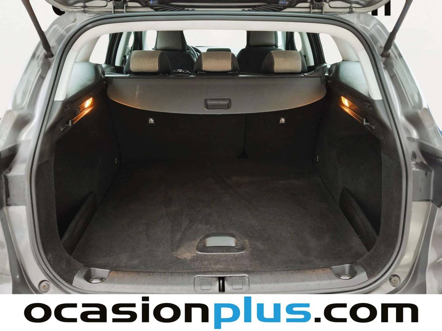 Fotos maletero Fiat Tipo Fiat Tipo SW 1.6 Multijet Lounge II (120 CV)