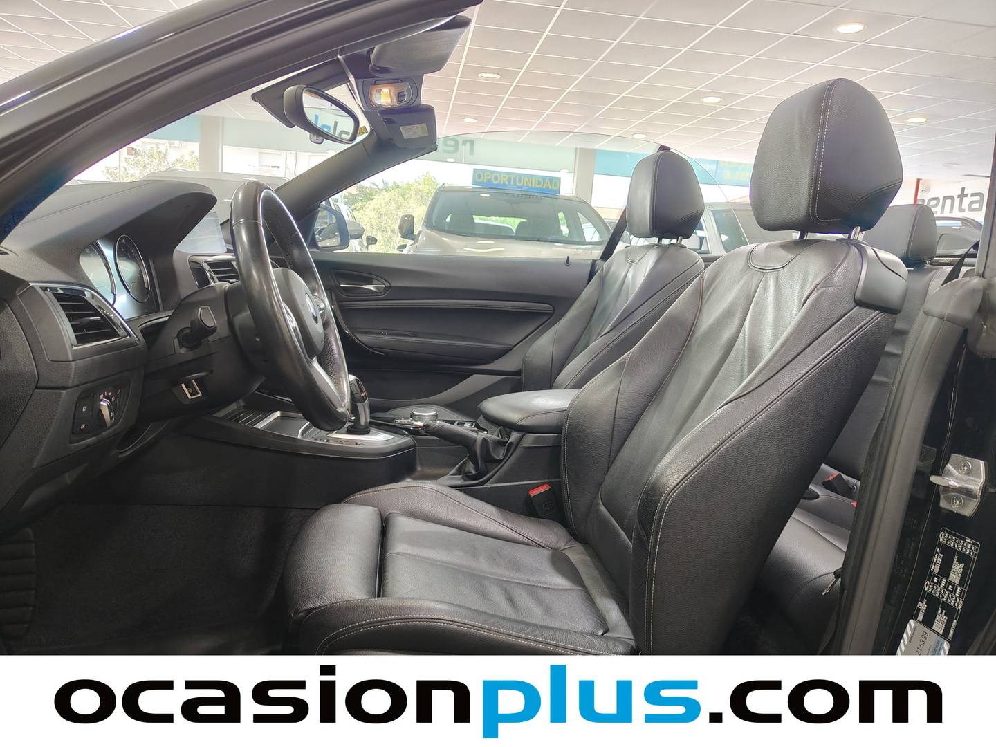 Foto asientos delanteros BMW Serie 2 BMW Serie 2 218i Cabrio (136 CV)