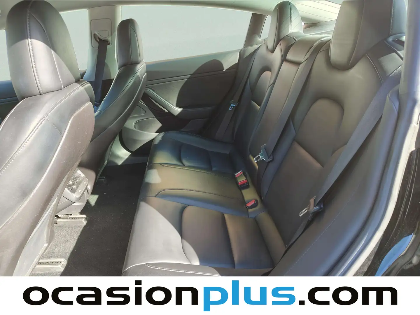 Foto Tesla Model 3 Tesla Model 3 Estándar Plus RWD (271 CV)