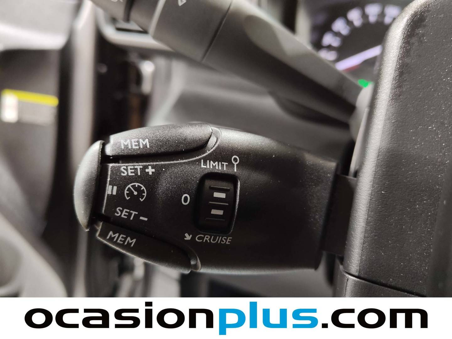 Acabados Citroën Berlingo Citroën Berlingo Combi BlueHDi 130 S&S Talla M 100 años (130 CV)