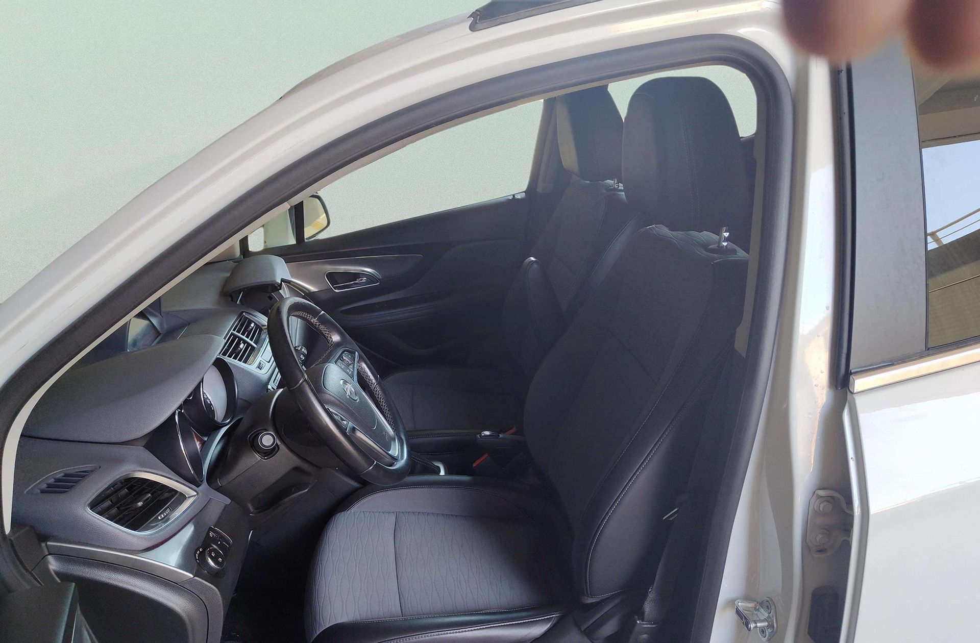 Opel Mokka 1.7 CDTi Excellence 4x2 - foto 11
