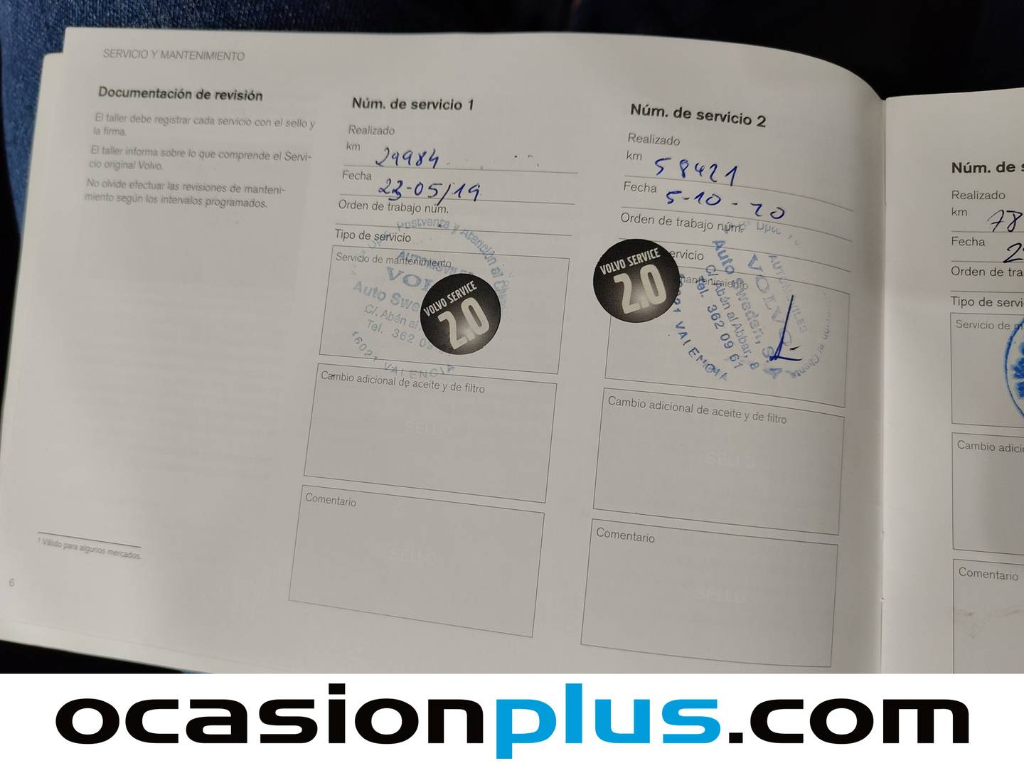 Foto Volvo V40 Cross Country Volvo V40 Cross Country D2 Momentum (120 CV)