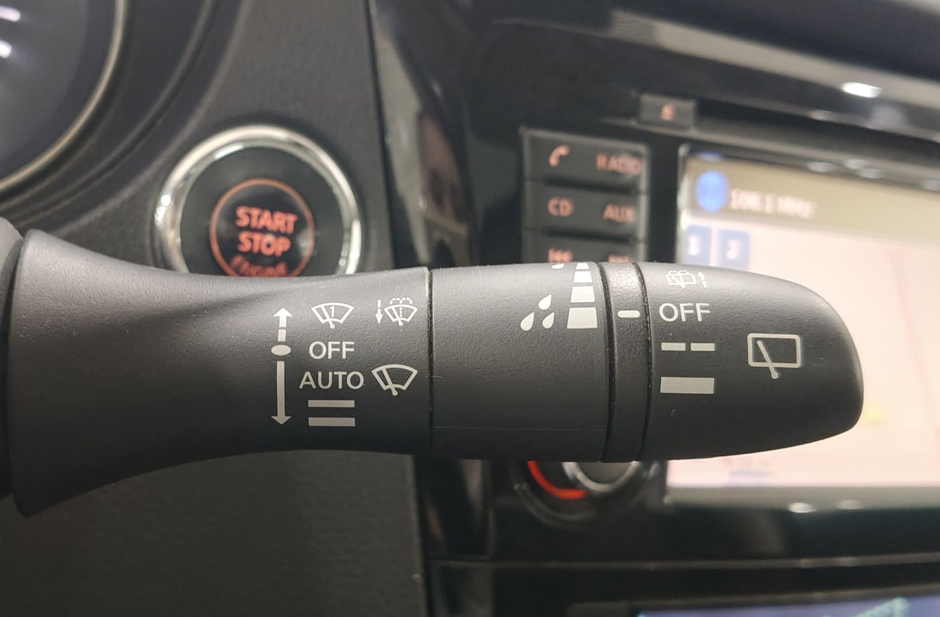 Nissan X-Trail dCi 130 N-Connecta - foto 31