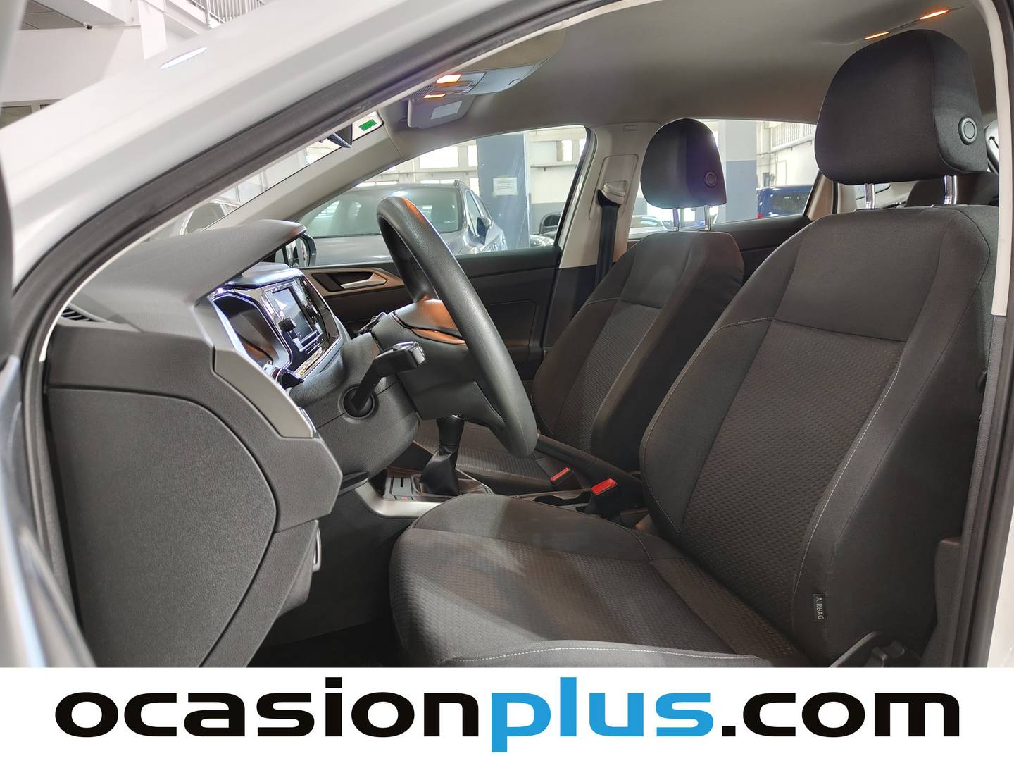 Foto asientos delanteros Volkswagen Polo Volkswagen Polo Advance 1.0 TSI (95 CV)