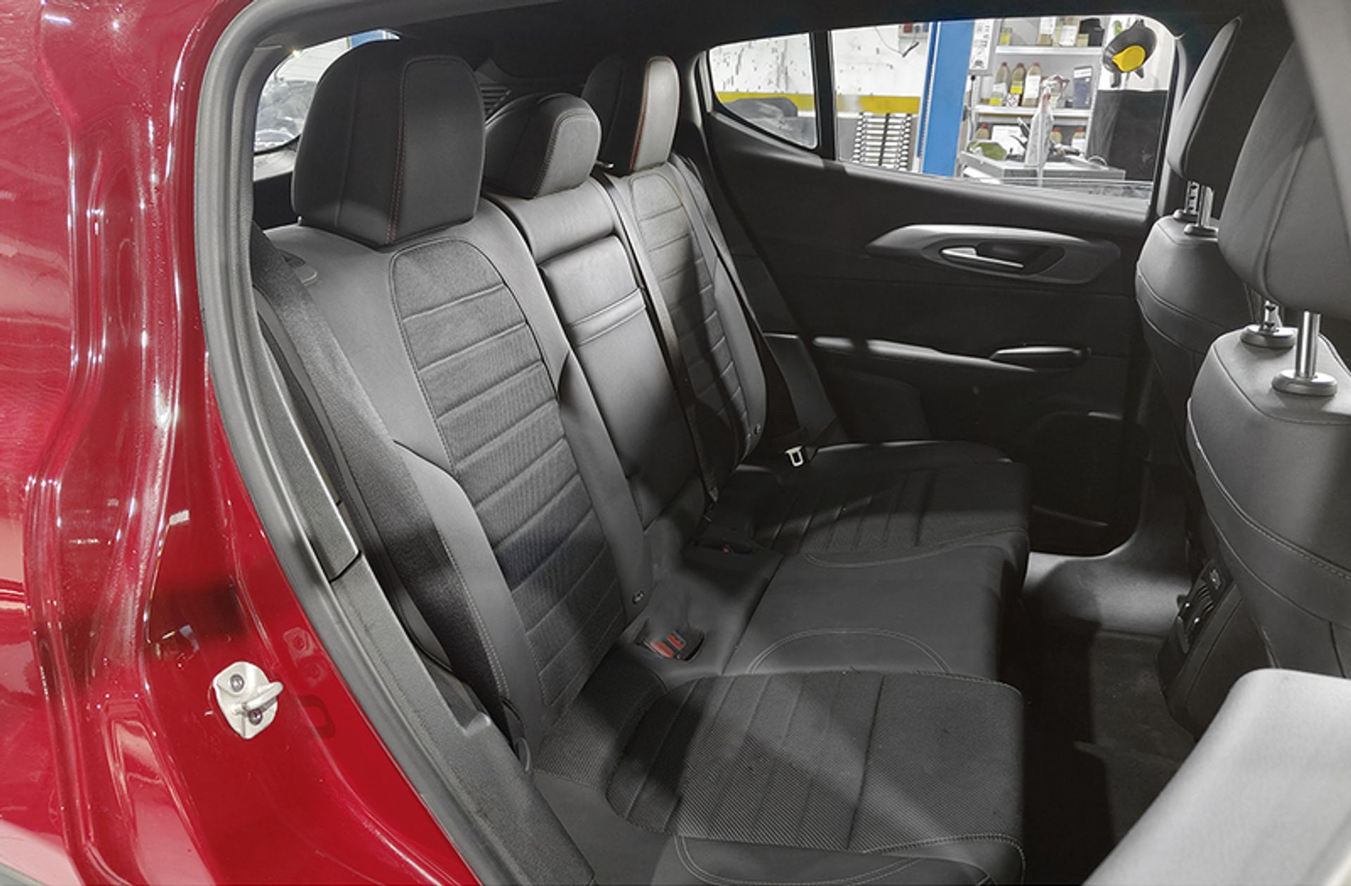 Alfa Romeo Tonale 1.5 MHEV Sprint FWD - foto 15