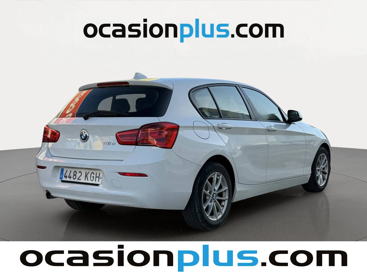 Foto trasera BMW Serie 1 BMW Serie 1 116d (116 CV) derecha