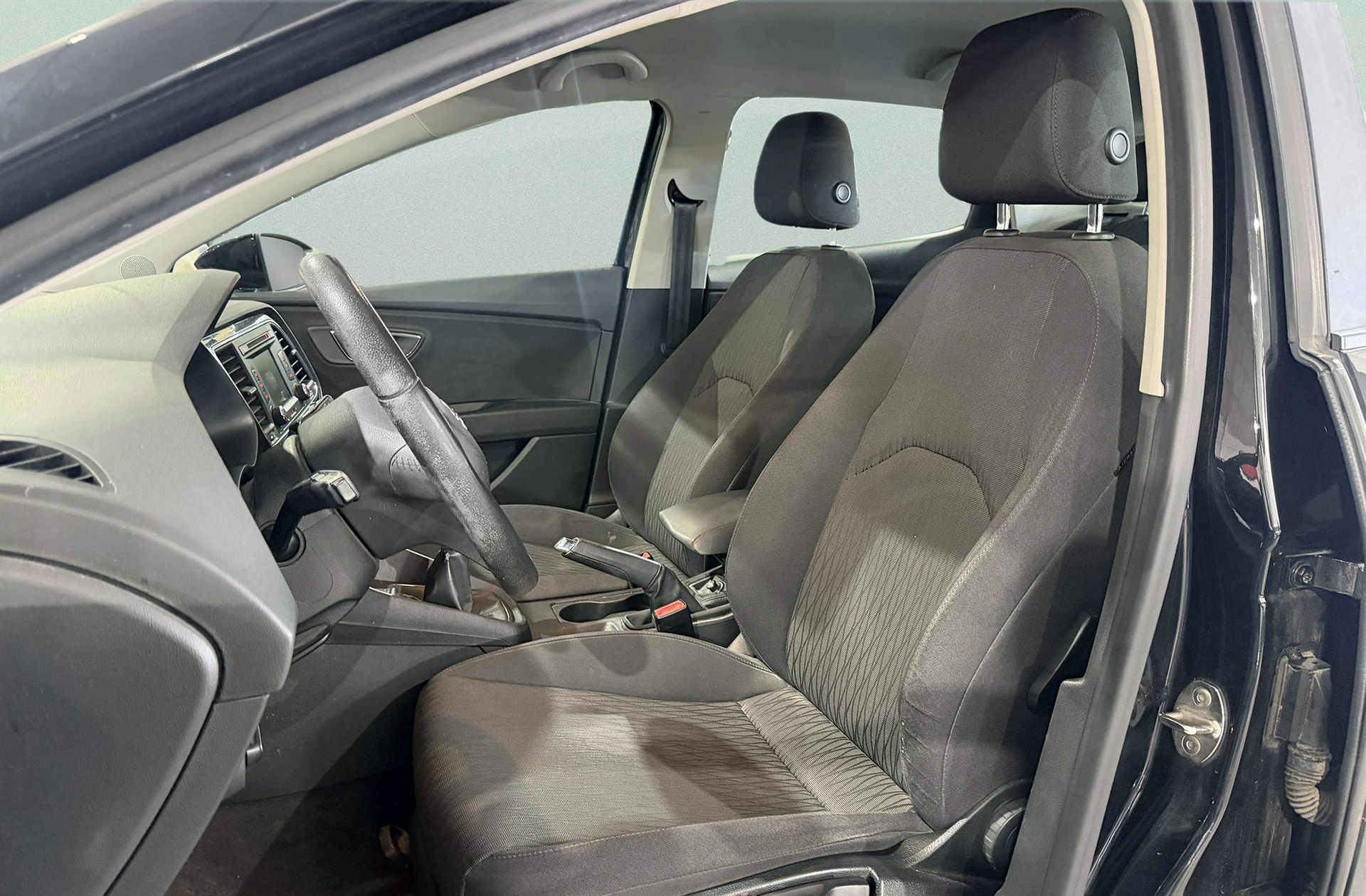 SEAT León 1.6 TDI Style - foto 8