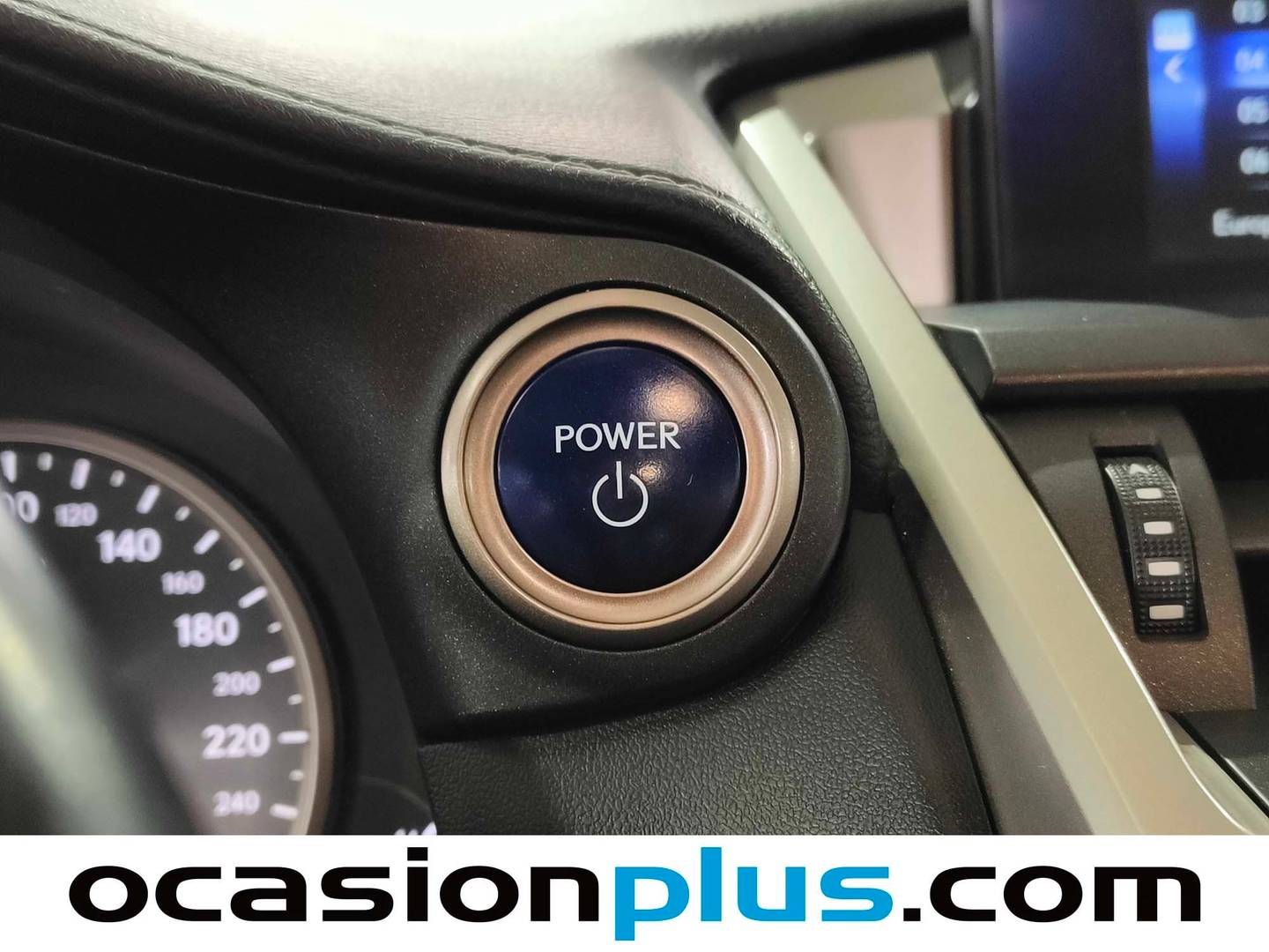 Foto Lexus NX Lexus NX 300h Corporate 2WD (197 CV)