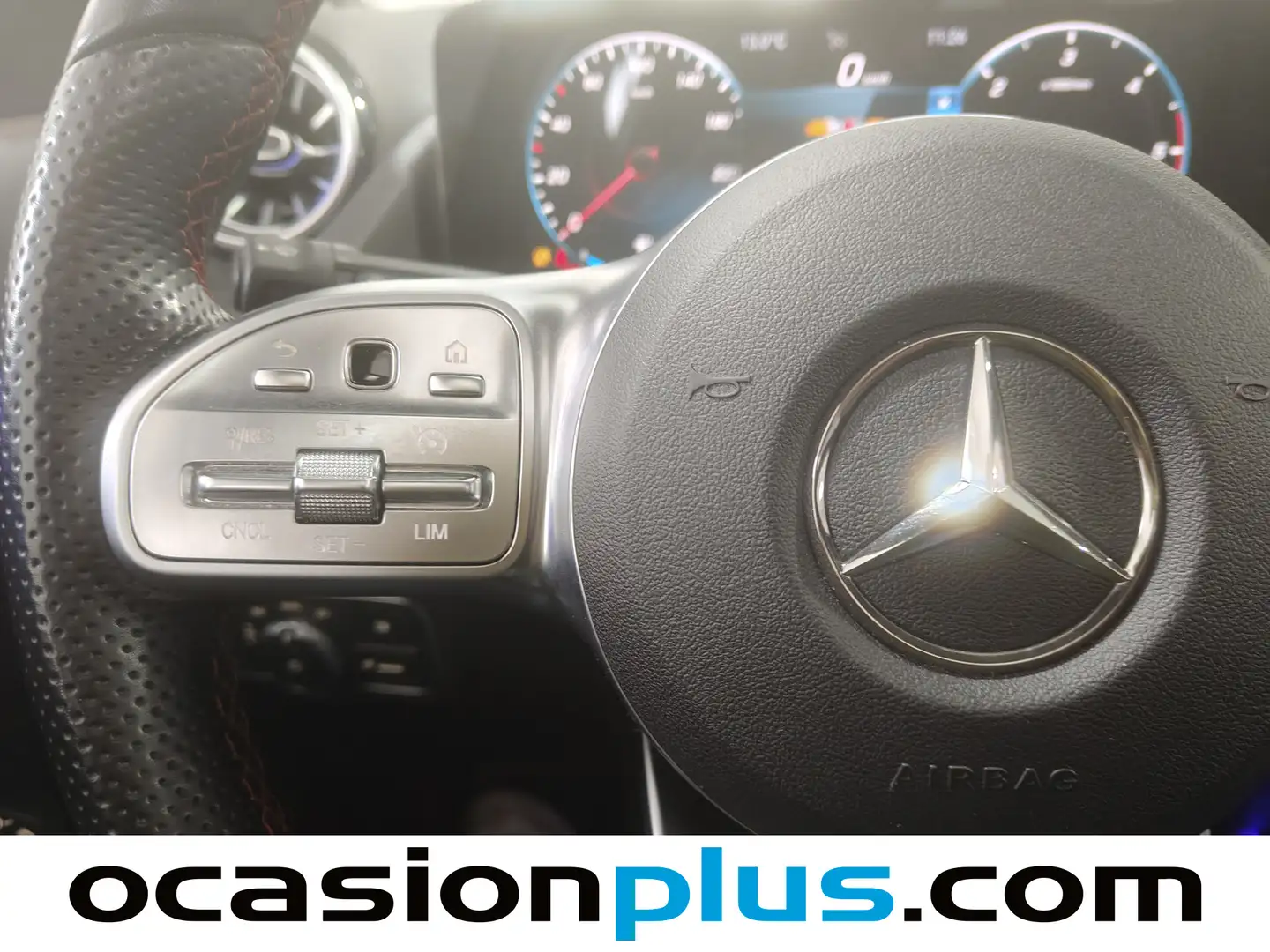 Foto Mercedes GLA Mercedes-Benz GLA GLA 200 D (150 CV) Pack AMG