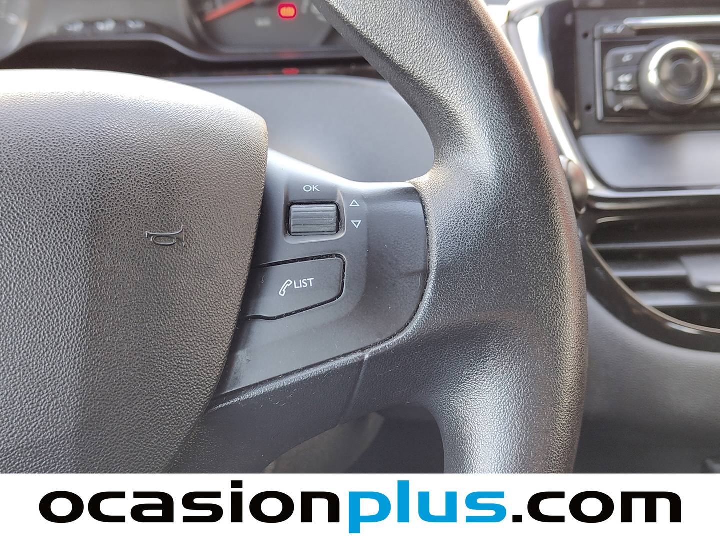 Peugeot 208 Peugeot 208 1.4 HDi Business Line (68 CV) 68cv