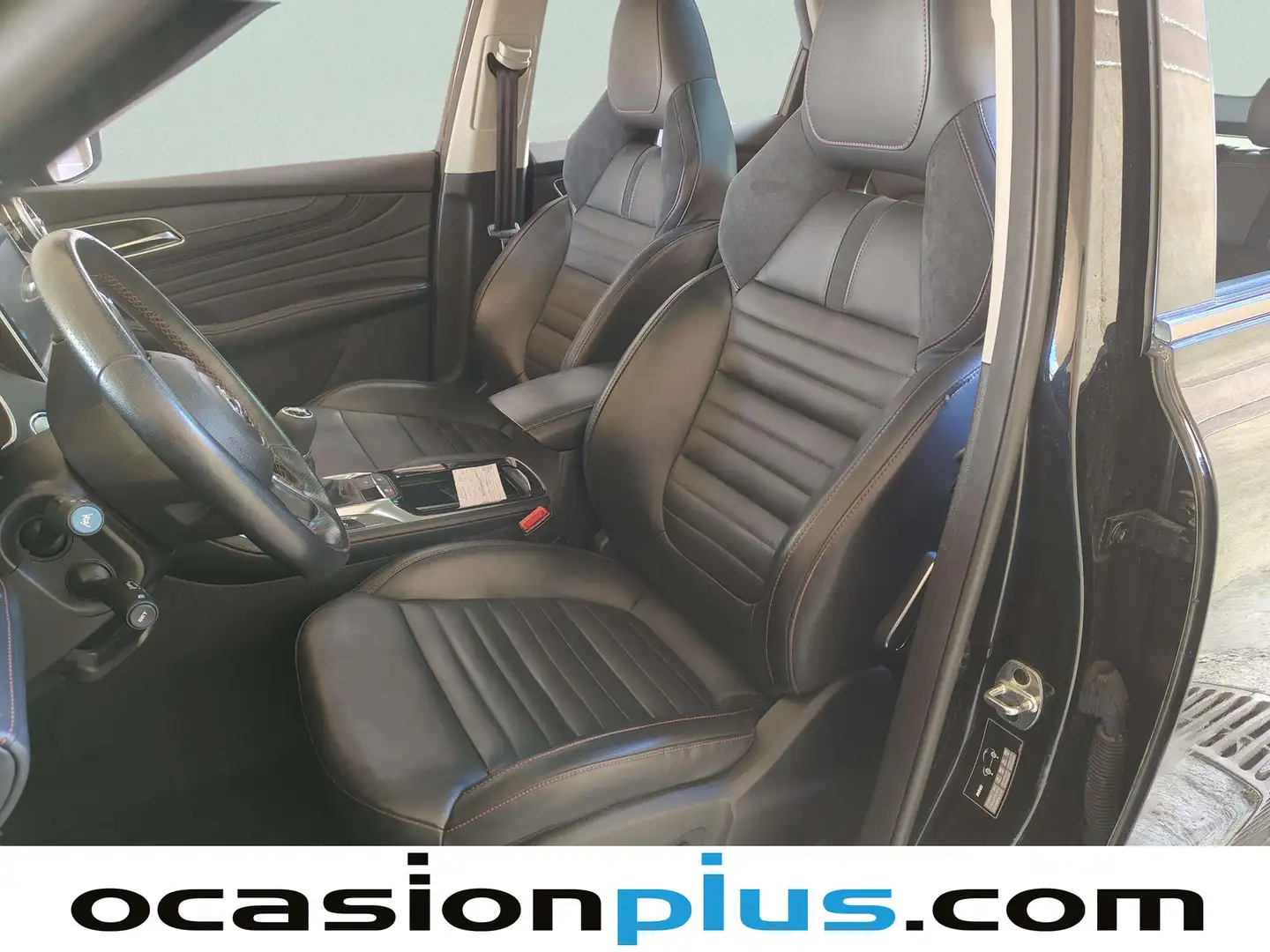 Foto MG HS MG HS 1.5 Turbo GDI Luxury (162 CV)