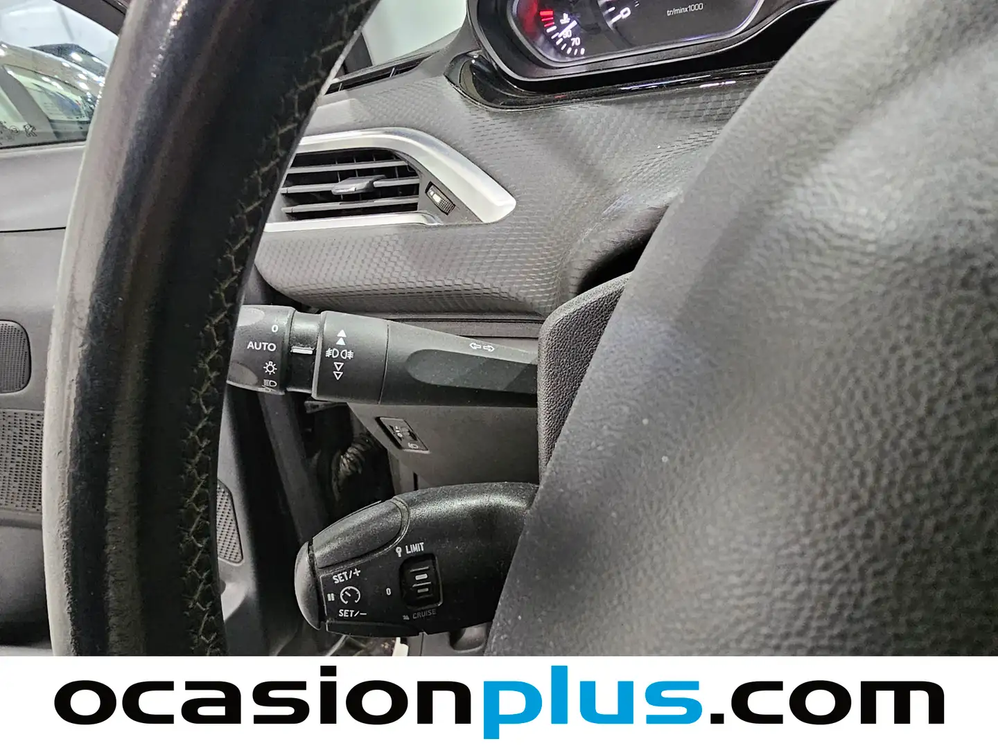 Foto Peugeot 208 Peugeot 208 PureTech 110 S&S Tech Edition (110 CV)