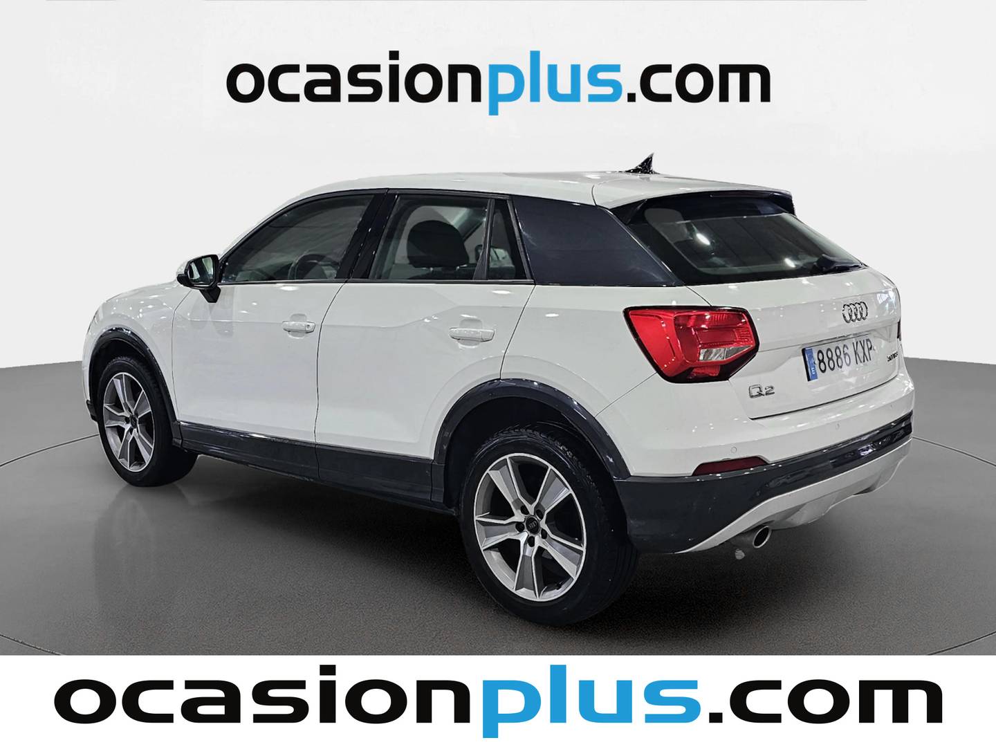 Foto trasera Audi Q2 Audi Q2 design 30 TFSI (116 CV) izquierda
