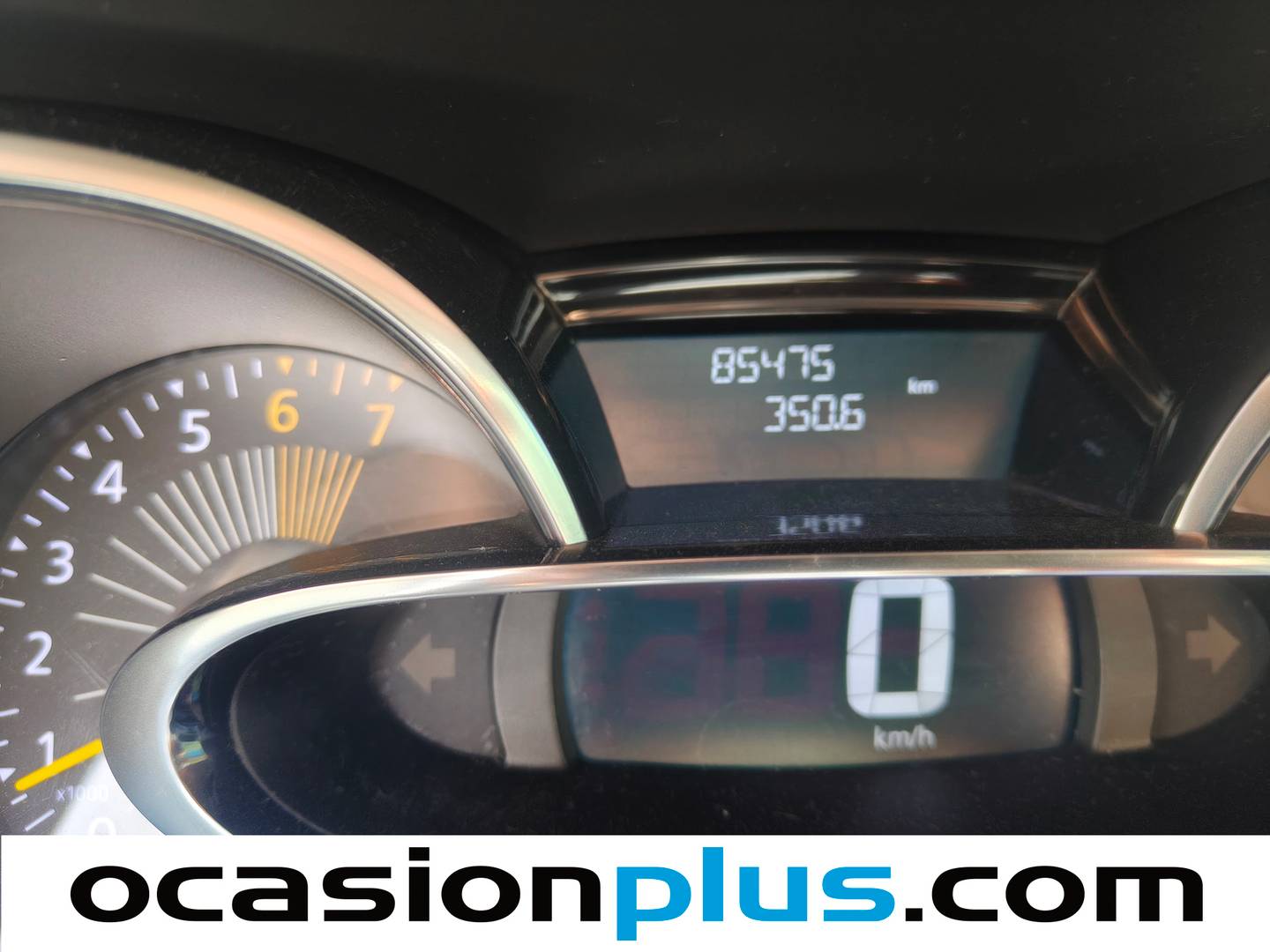 Renault Clio Renault Clio Limited 1.2 (75 CV) 75cv