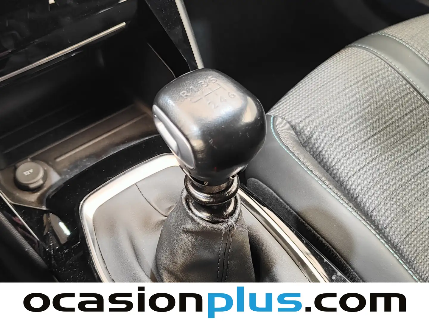 Foto Peugeot 2008 Peugeot 2008 PureTech 100 S&S Allure (100 CV)