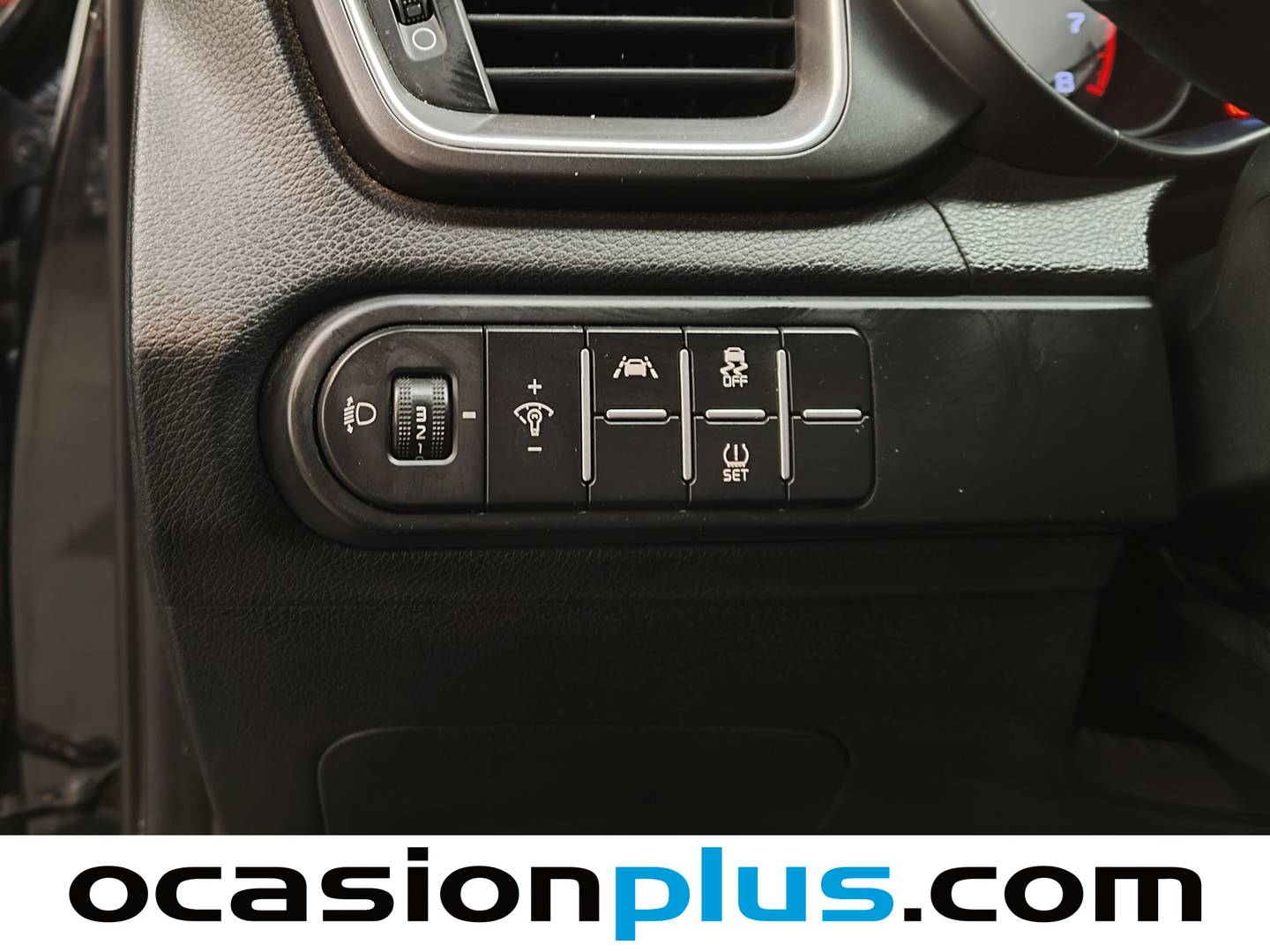 Foto KIA Ceed Tourer Kia Ceed Tourer 1.0 T-GDi Concept (120 CV)