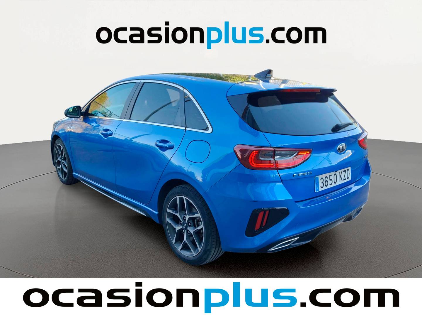 Foto trasera KIA Ceed KIA Ceed 1.4 T-GDi GT Line DCT (140 CV) izquierda