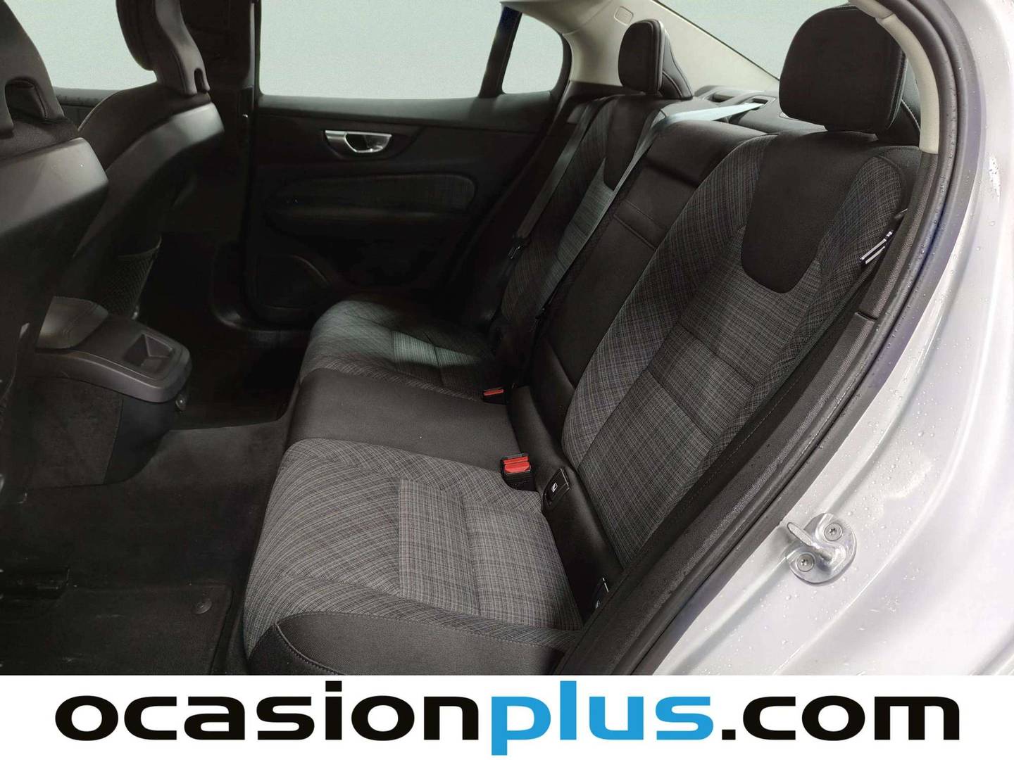 Foto asientos traseros Volvo S60 Volvo S60 B4 G Core FWD Auto (197 CV)