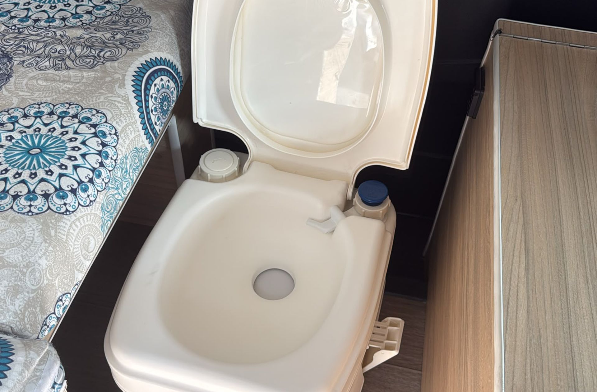 Fiat Talento Combi 1.6 EcoJet SX Largo Camperizada - foto 11