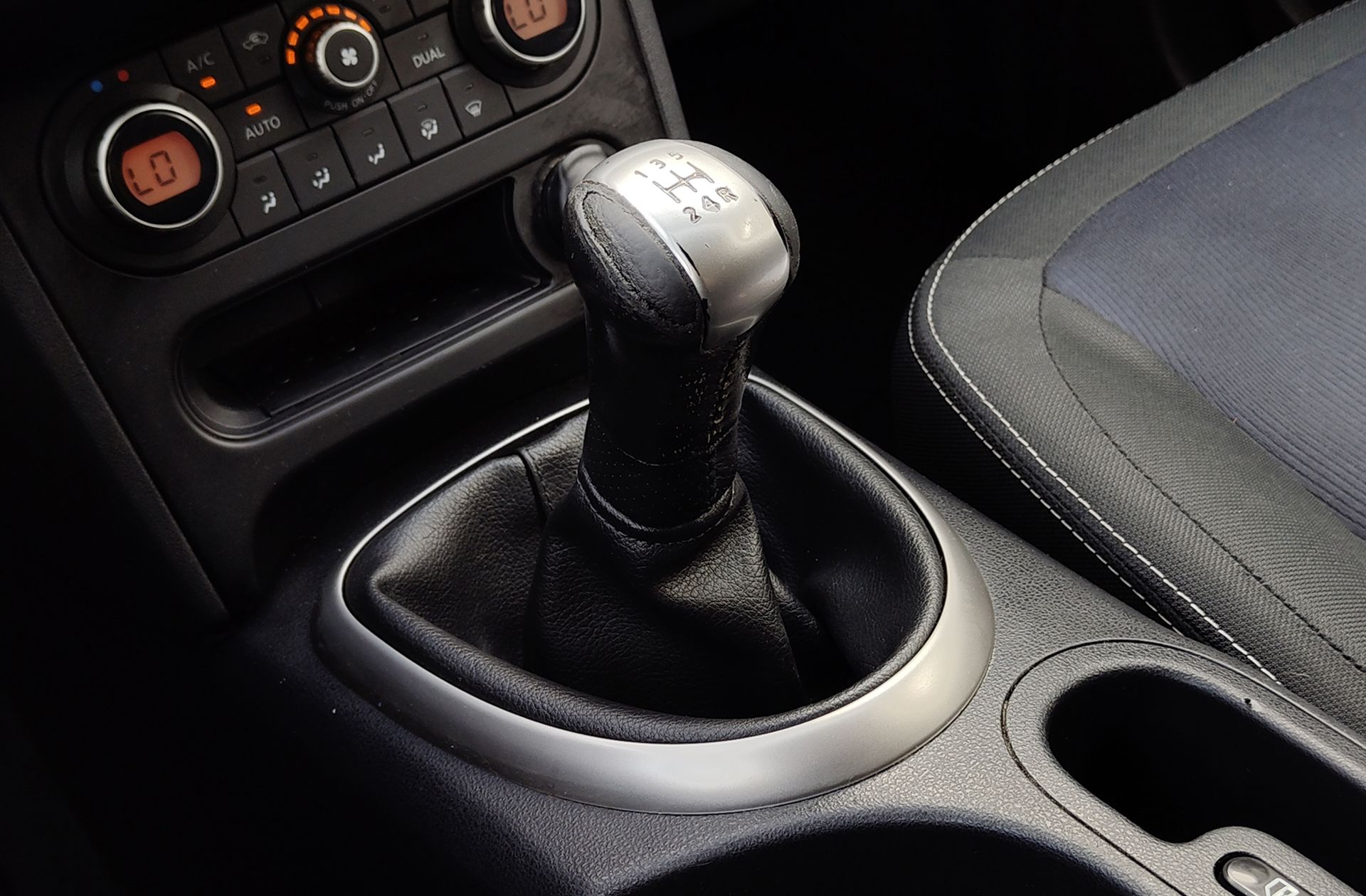 Nissan Qashqai+2 1.6 Tekna Sport Stop&Start 4x2 7 plazas - foto 5