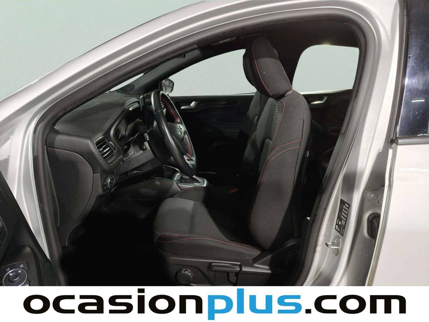 Foto asientos delanteros Ford Focus Ford Focus 1.0 Ecoboost MHEV ST-Line Auto