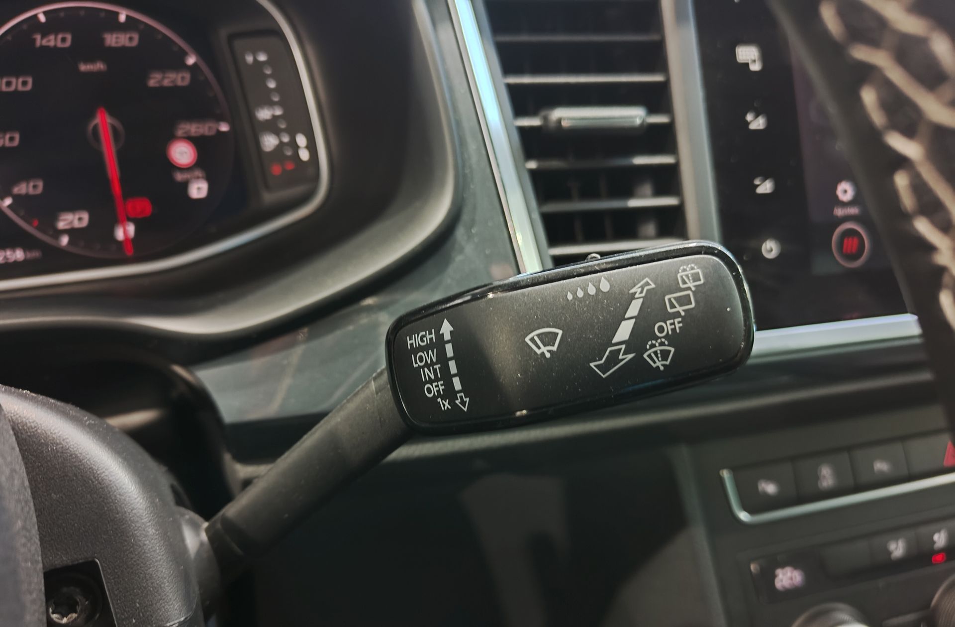 SEAT Ateca 1.5 TSI Style XM - foto 26