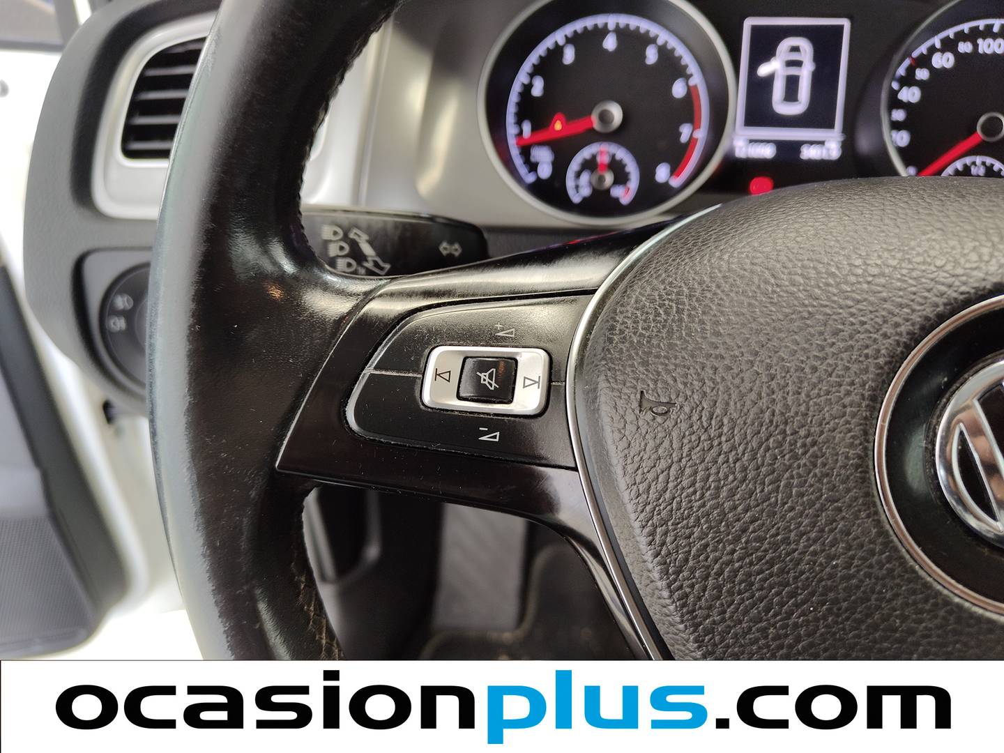 Volkswagen Golf Volkswagen Golf Special Edition 1.2 TSI BMT (110 CV) seminuevo