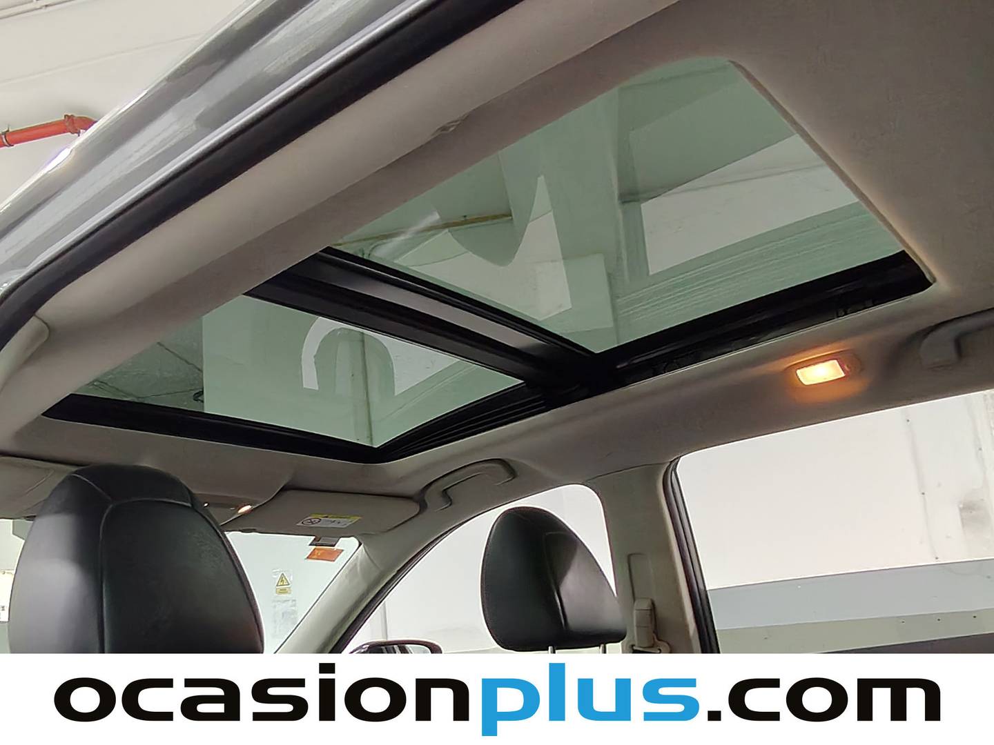 Extras y acabados del Nissan X-TRAIL Nissan X-Trail 1.6 dCi Tekna Xtronic (130 CV)