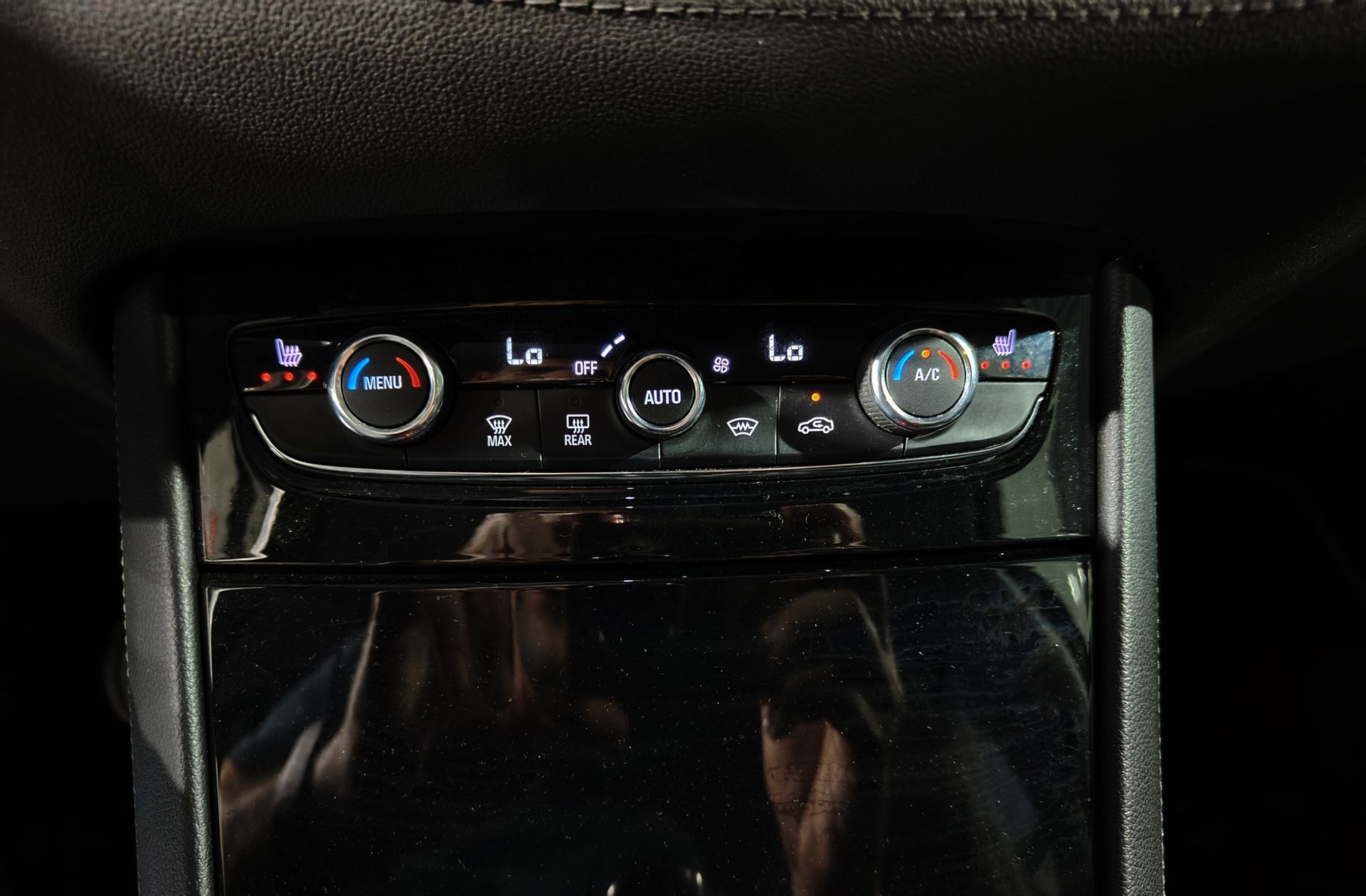 Opel Grandland X 1.2 Turbo Ultimate - foto 27