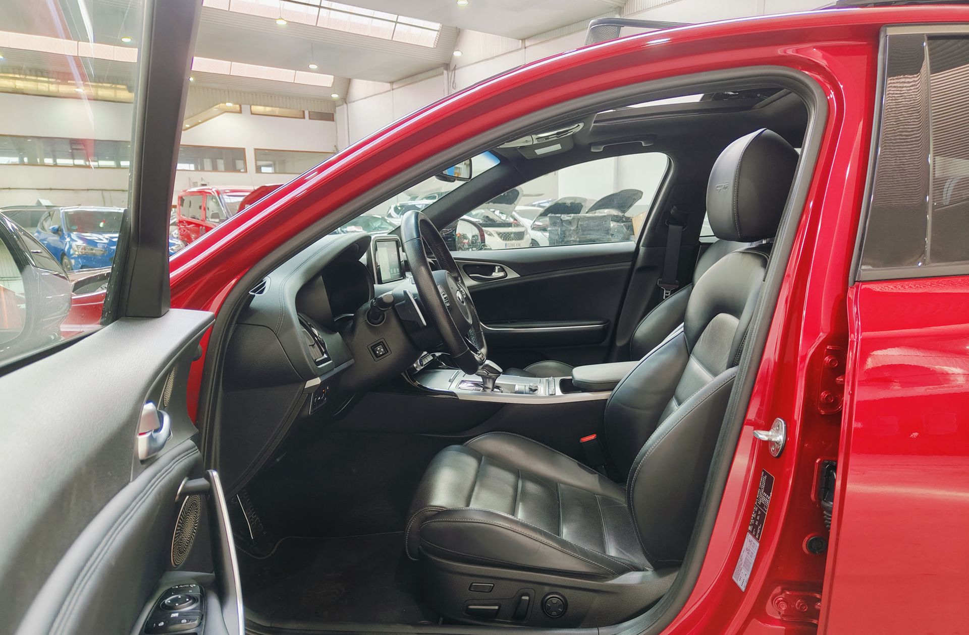 Kia Stinger 2.2 CRDi GT Line 4x2 - foto 17