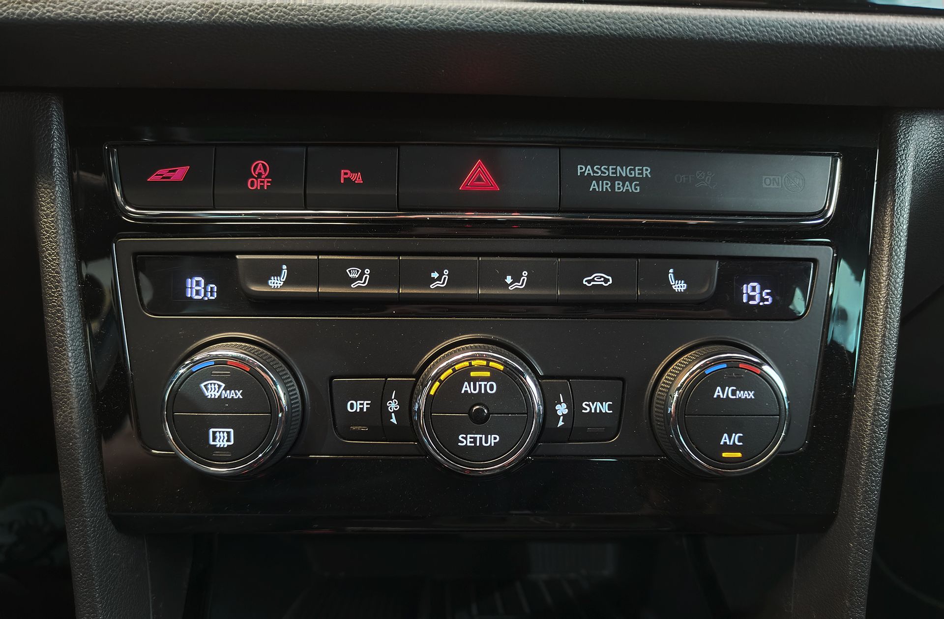 SEAT León 2.0 TSI FR DSG - foto 40