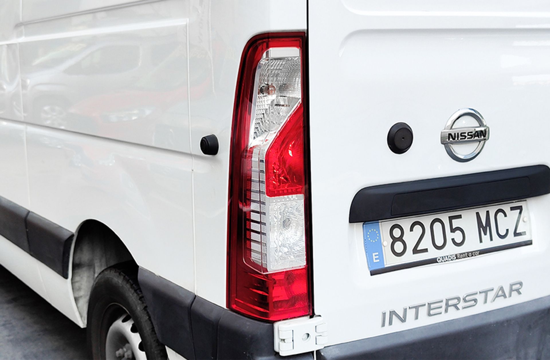Nissan Interstar 2.3 dCi L2H2 3,5T FWD GO - foto 13