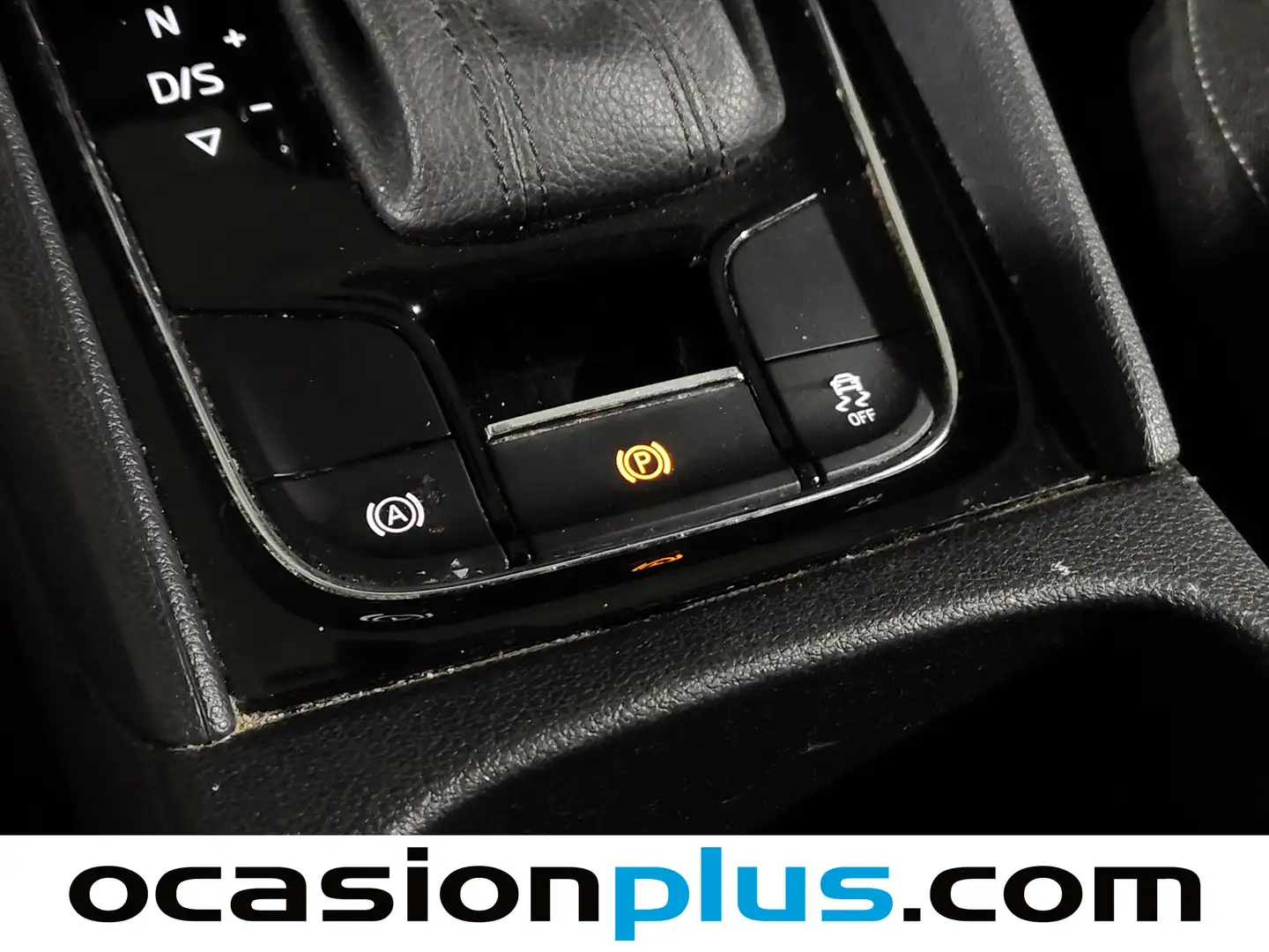 Foto Skoda Karoq Skoda Karoq 2.0 TDI Ambition 4X4 DSG (150 CV)