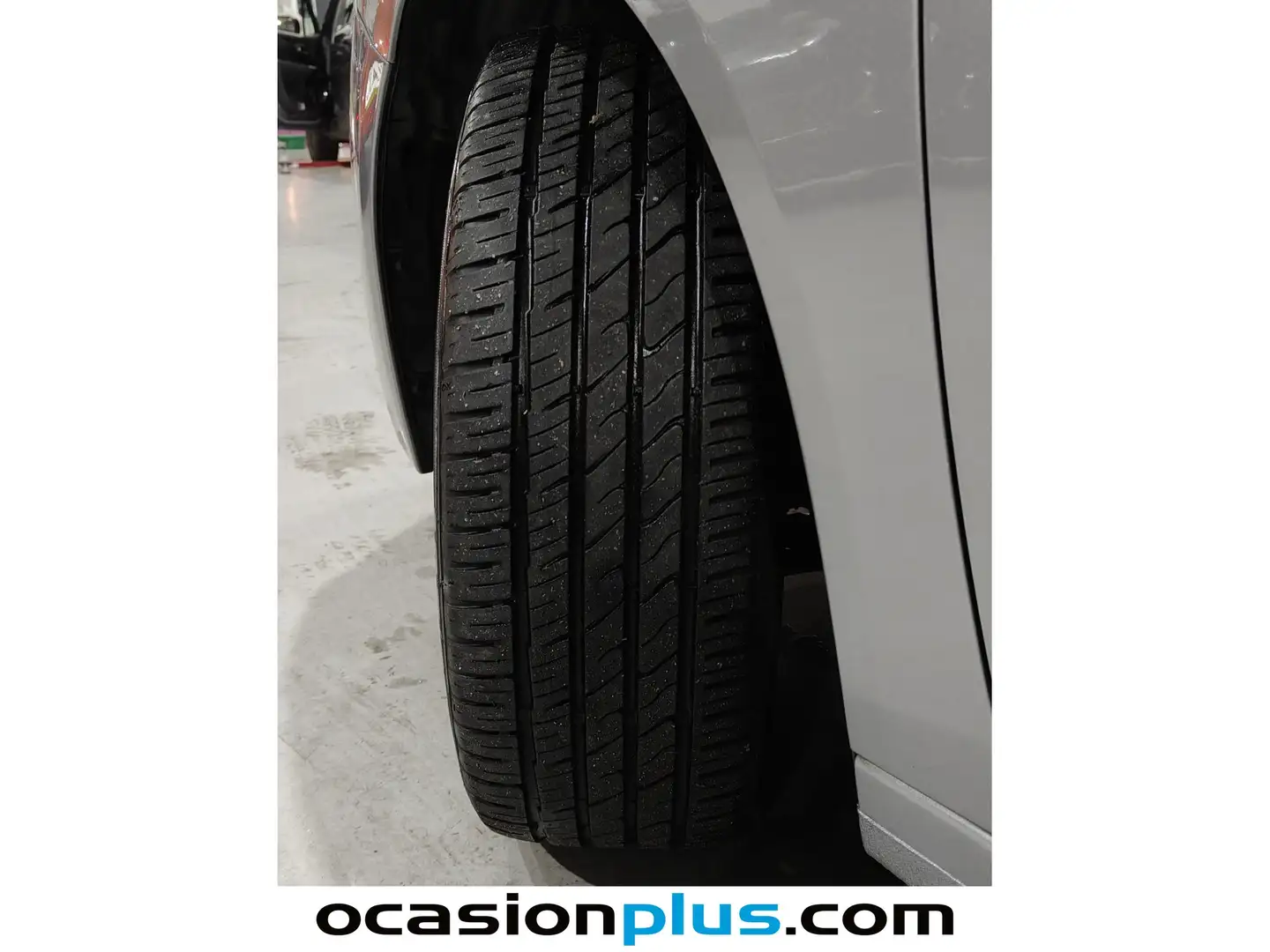 Foto Peugeot 208 Peugeot 208 PureTech 100 Allure  (100 CV)