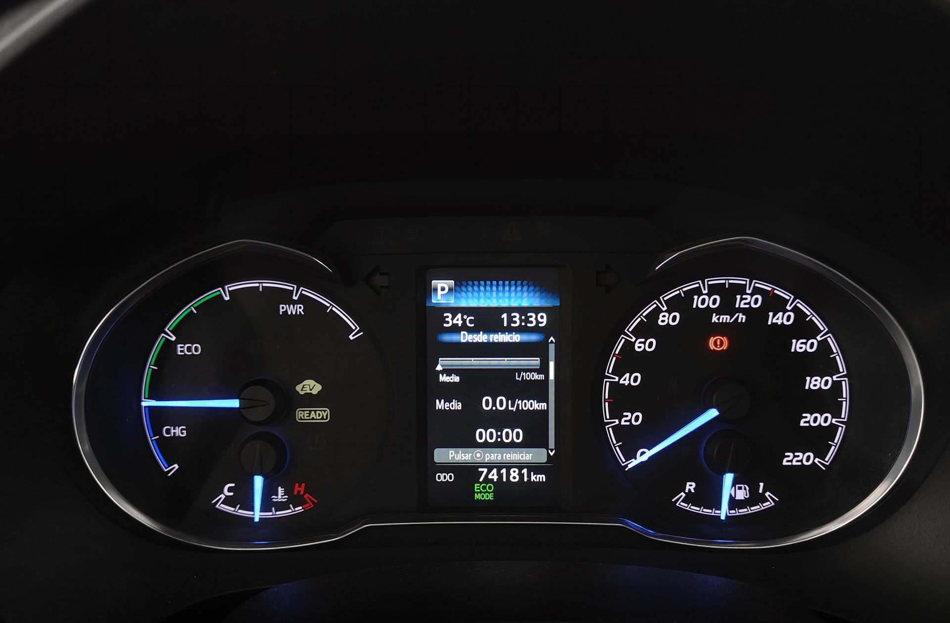 Toyota Yaris 1.5 Hybrid Feel - foto 24
