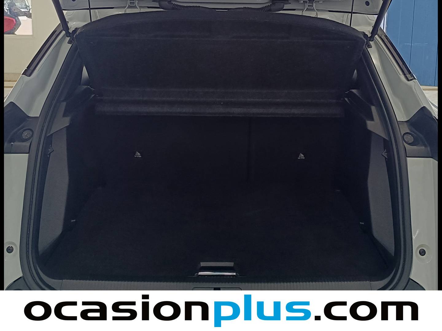 Fotos maletero Peugeot 2008 Peugeot 2008 PureTech 130 S&S Allure EAT8 (130 CV)